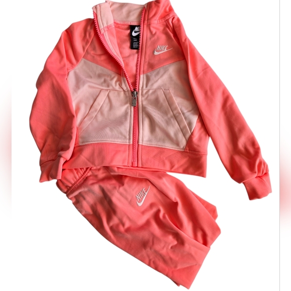 Nike Other - Nike Vibrant Coral Jogging Suit Size 24 Months